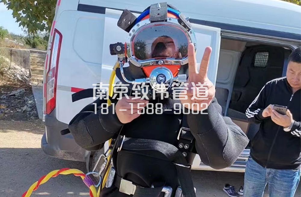 356鲁迅园沉淀池清底